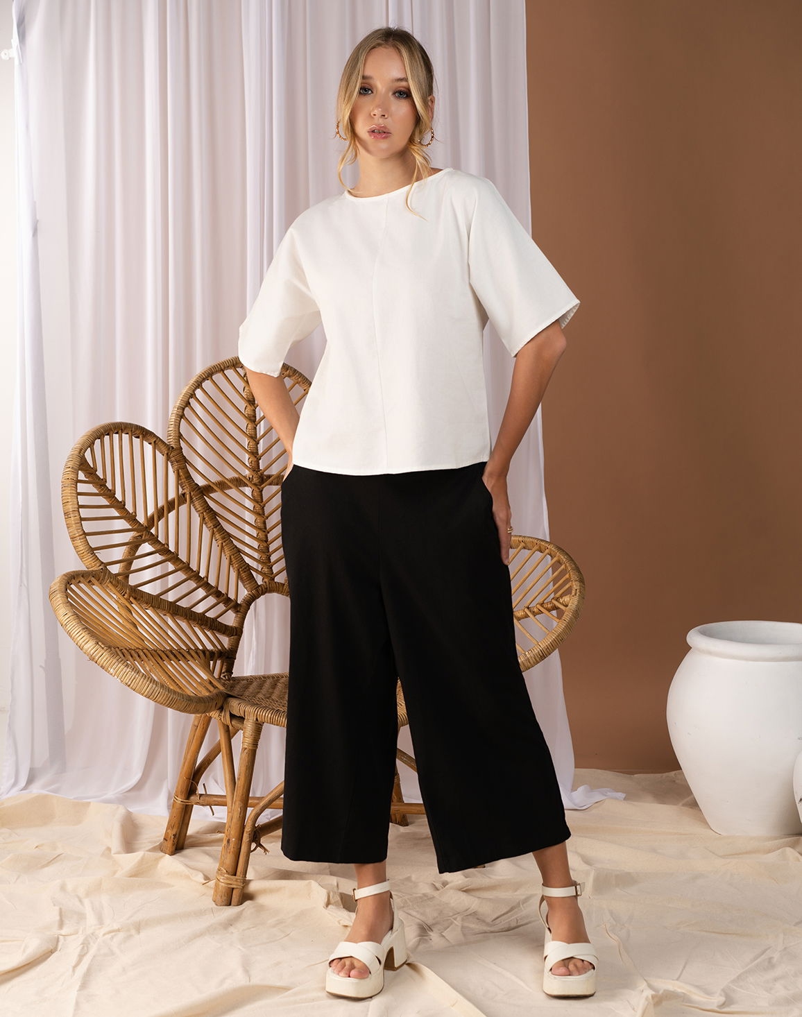 BREATHE BOTANICA Women's Linen Pant Black thumbnail